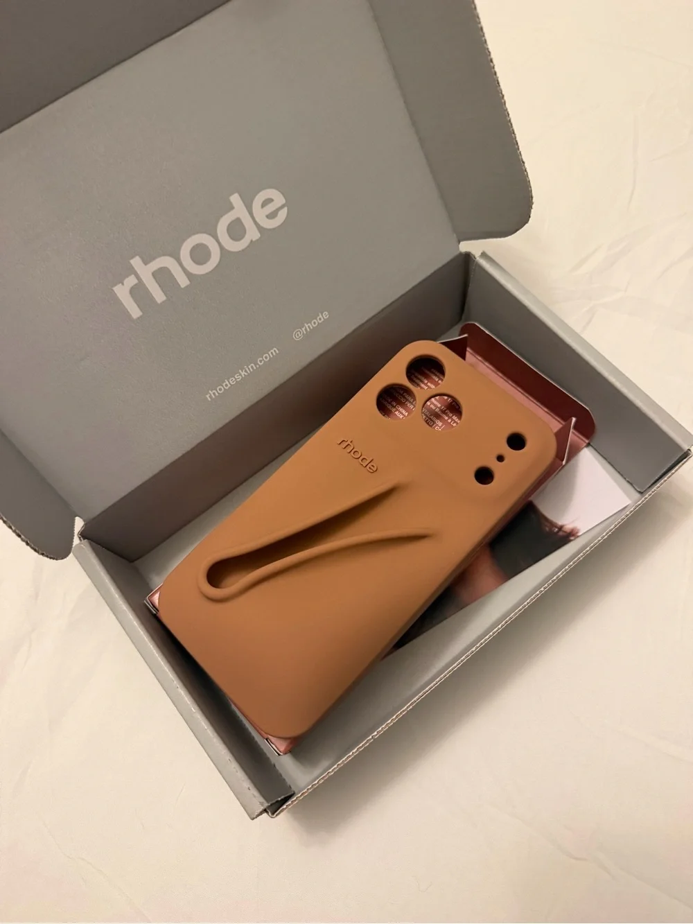 rhode iPhone 17 pro max Brown Silicone Phone Case with Strap - Protective Grip
